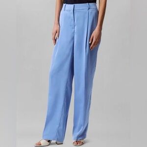 Calvin Klein Blue Silky Slash Pockets Wide Leg Pleated High Waist NWT Pants 4